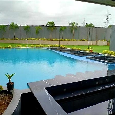 The Democracy Hotel & Resorts Nashik Esterno foto